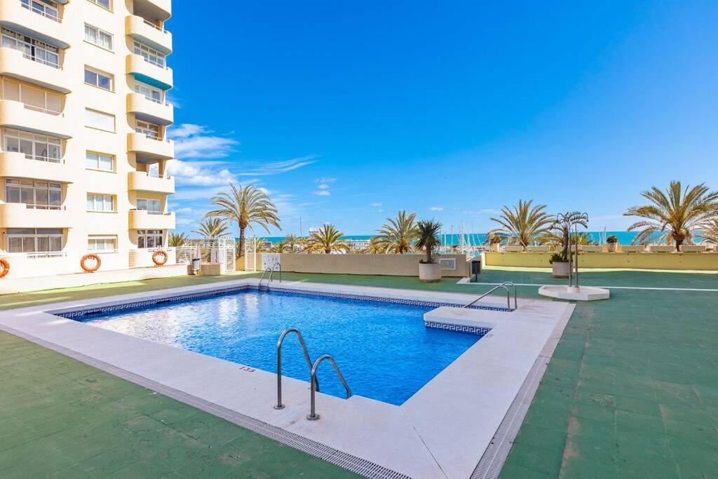 Seaview Estepona Marine Port With Pools Екстер'єр фото