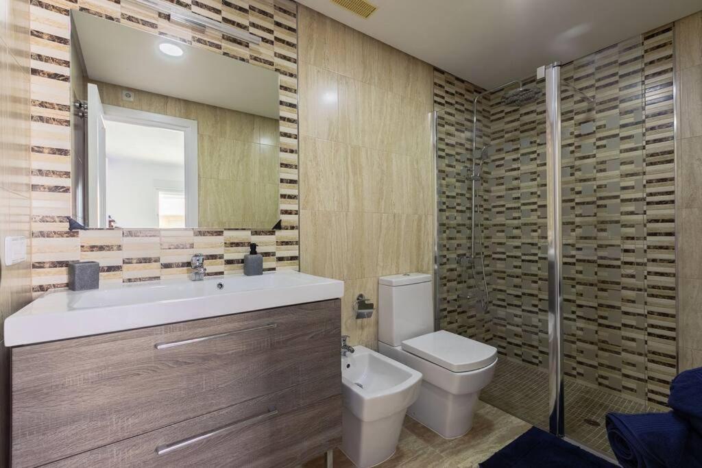 Seaview Estepona Marine Port With Pools Екстер'єр фото